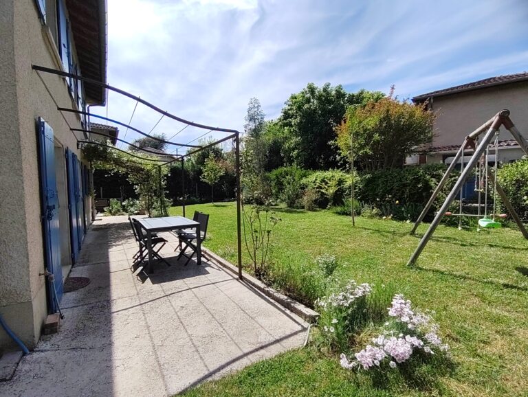 Maison 5 pièces 140 m² · à Castres · 140 m² · 248 000 €