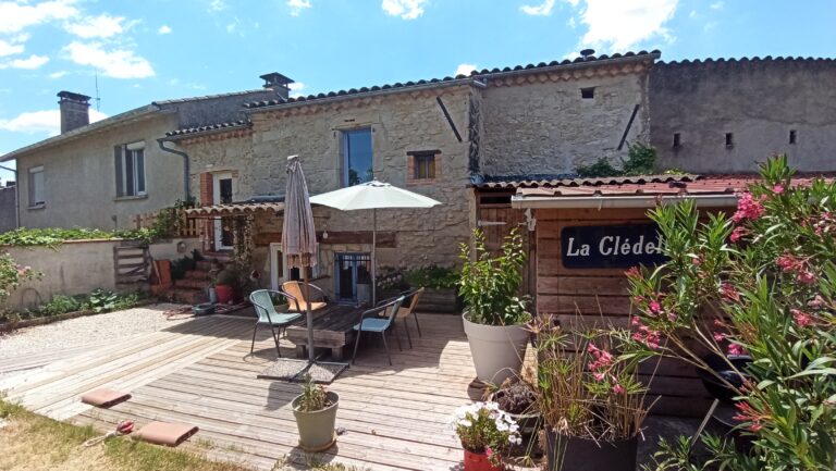 Maison 4 pièces 93 m² · à Castres · 93 m² · 150 000 €